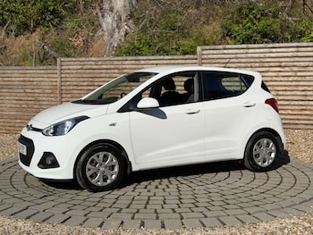 Used Hyundai i10 2014 for sale - 79153806: Photo