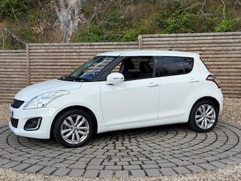 Used Suzuki Swift 2015 for sale - 78909513: Photo