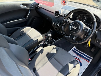 Used Audi A1 2011 for sale - 79375385: Photo