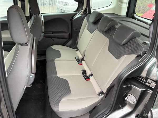 Used Ford Tourneo Courier 2019 for sale - 76169271: Photo 24