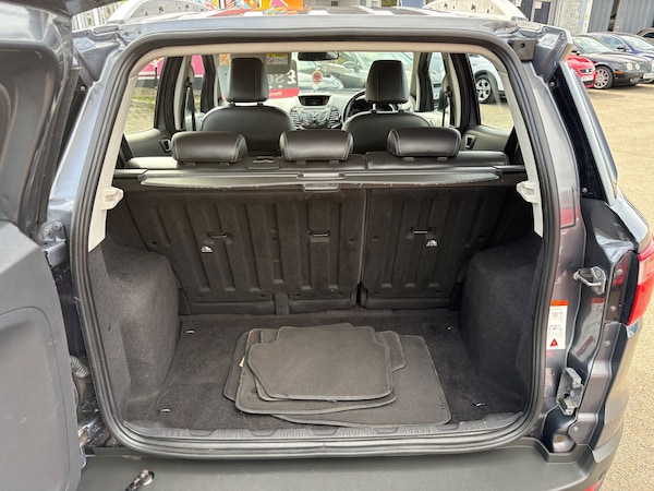 Used Ford Ecosport 2015 for sale - 76169272: Photo 10