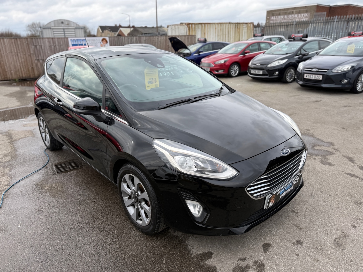 Used Ford Fiesta 2017 for sale - 78079414: Photo 2