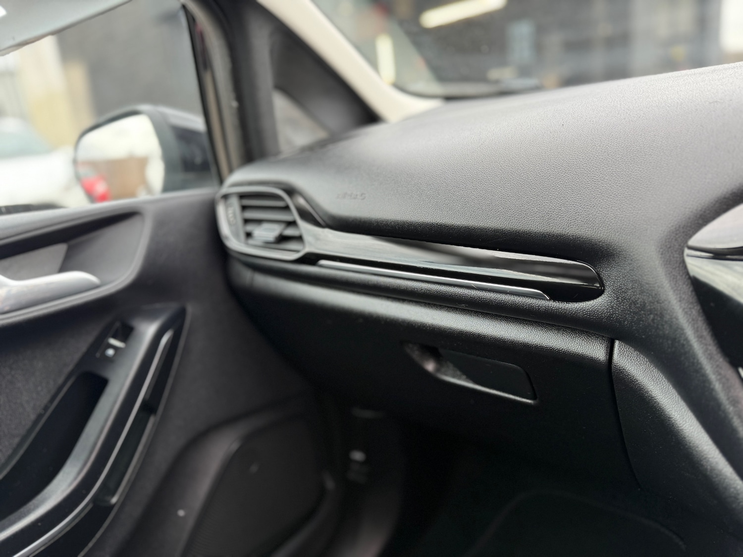 Used Ford Fiesta 2017 for sale - 78079414: Photo 28