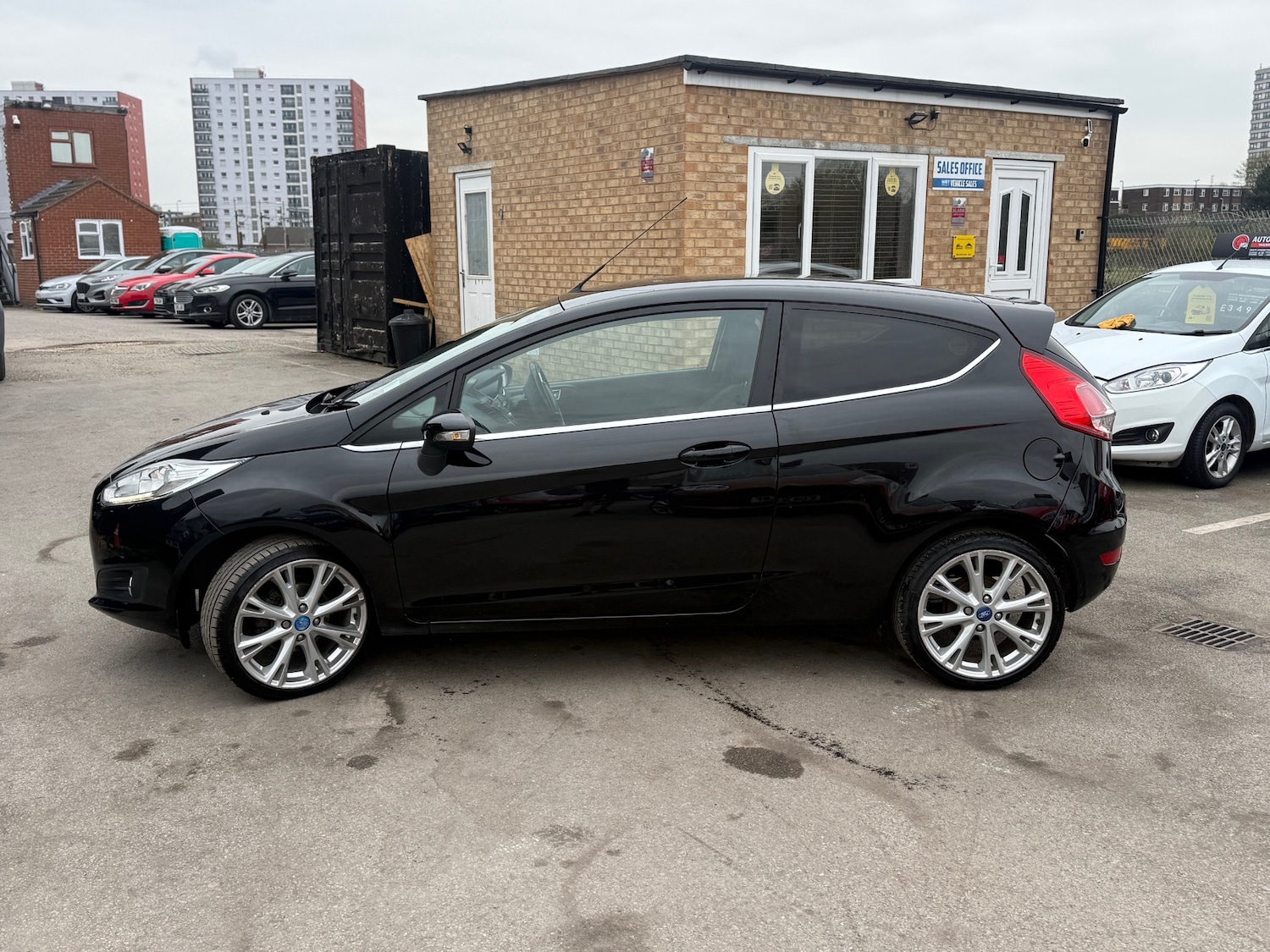 Used Ford Fiesta 2015 for sale - 78093055: Photo 14