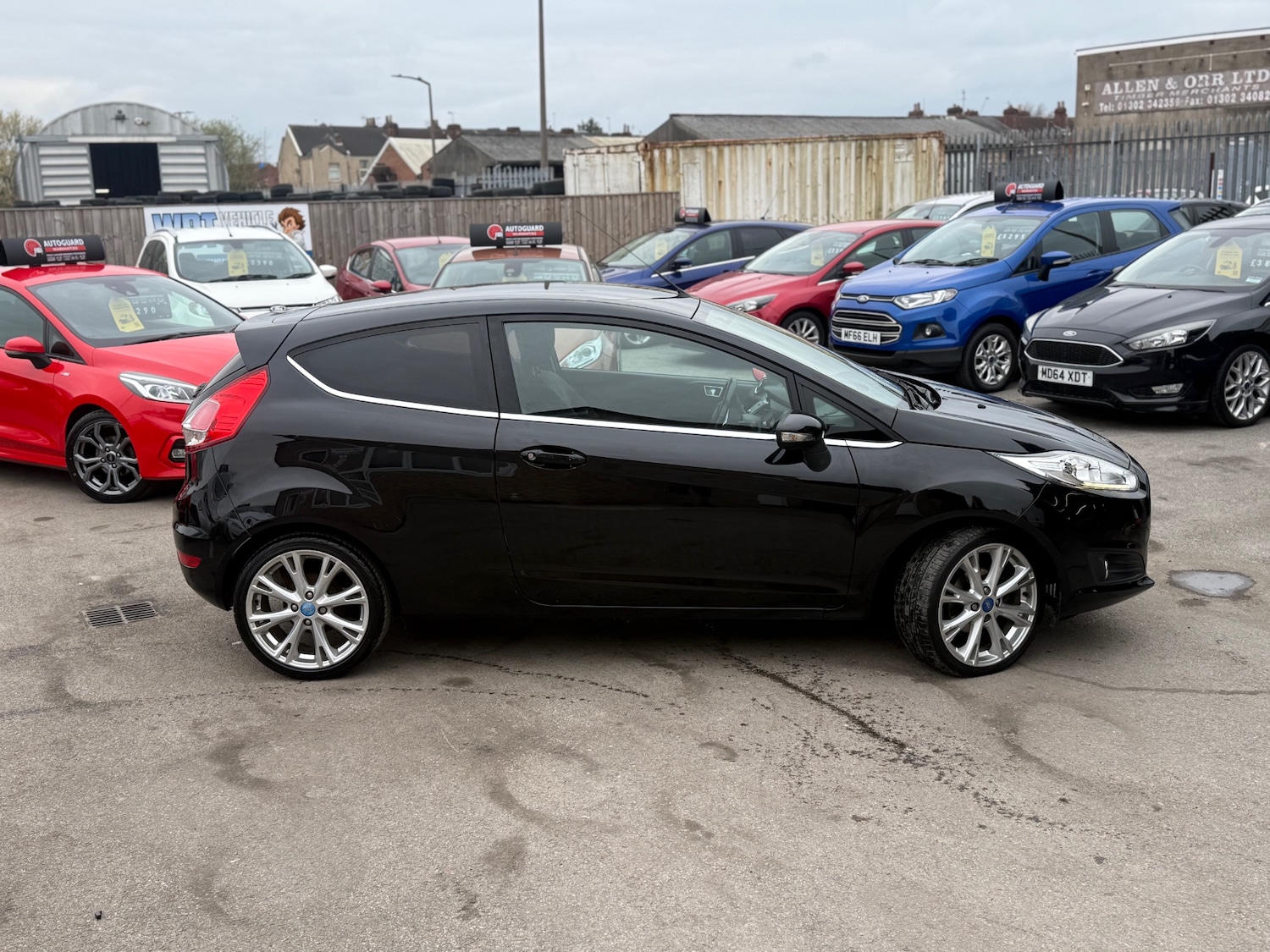 Used Ford Fiesta 2015 for sale - 78093055: Photo 26