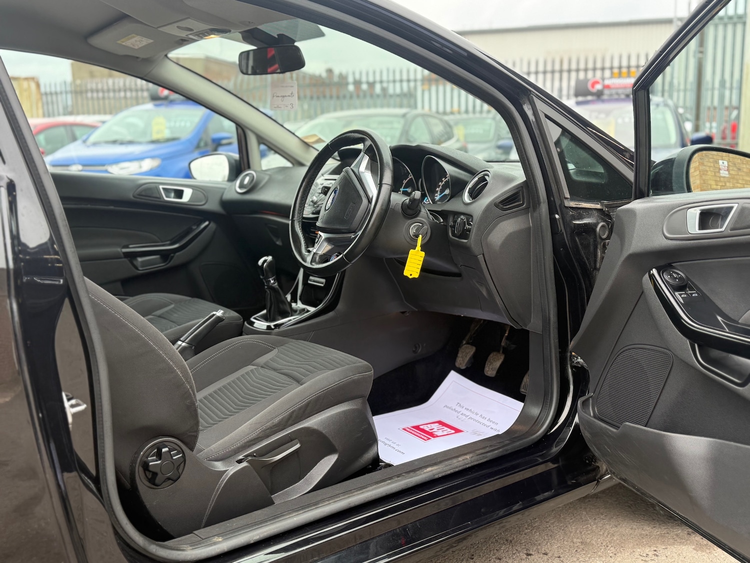 Used Ford Fiesta 2015 for sale - 78093055: Photo 28