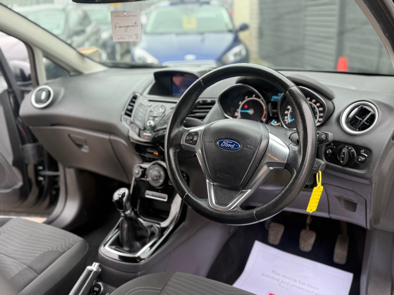 Used Ford Fiesta 2015 for sale - 78093055: Photo 32