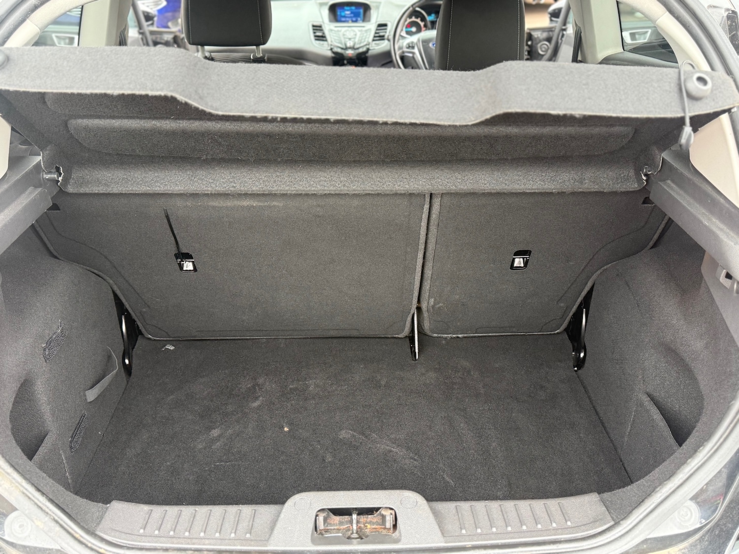 Used Ford Fiesta 2015 for sale - 78093055: Photo 44