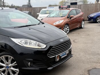 Used Ford Fiesta 2015 for sale - 78093055: Photo