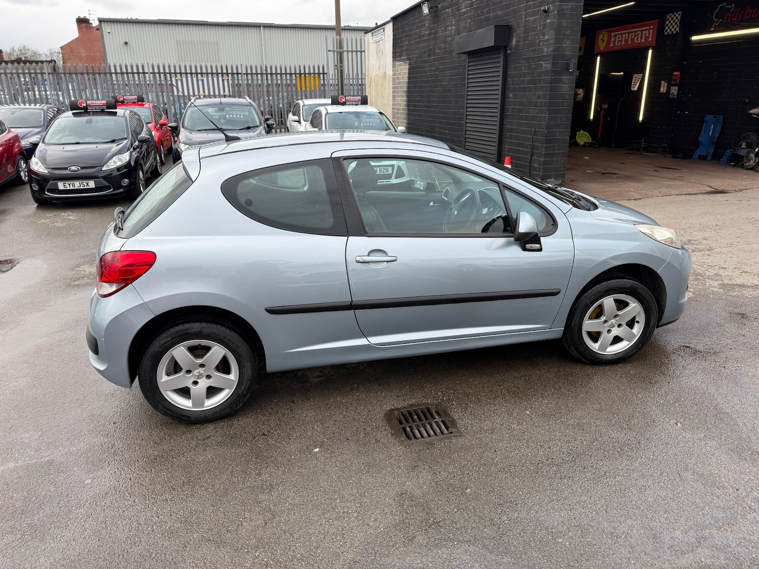 Used Peugeot 207 2009 for sale - 78197429: Photo 16