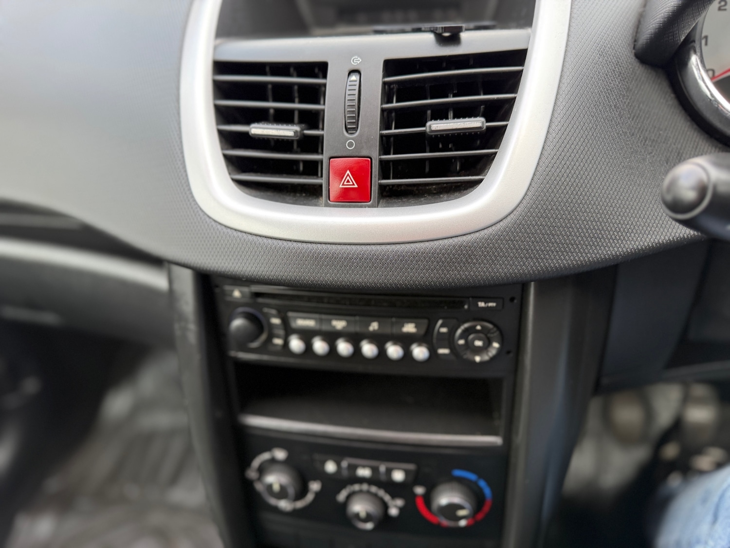 Used Peugeot 207 2009 for sale - 78197429: Photo 31