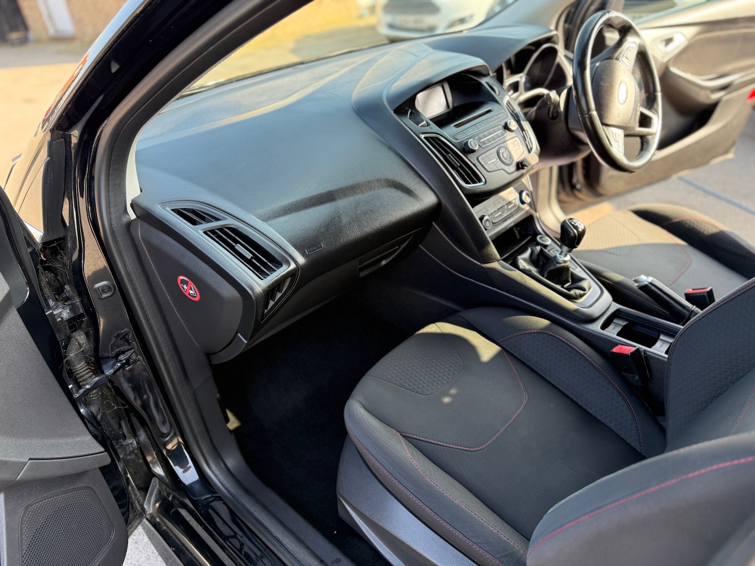 Used Ford Focus 2015 for sale - 78081551: Photo 26