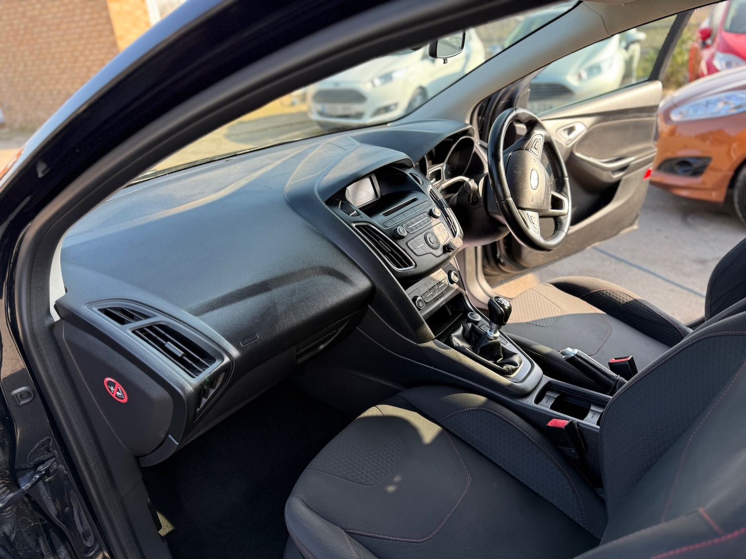 Used Ford Focus 2015 for sale - 78081551: Photo 27