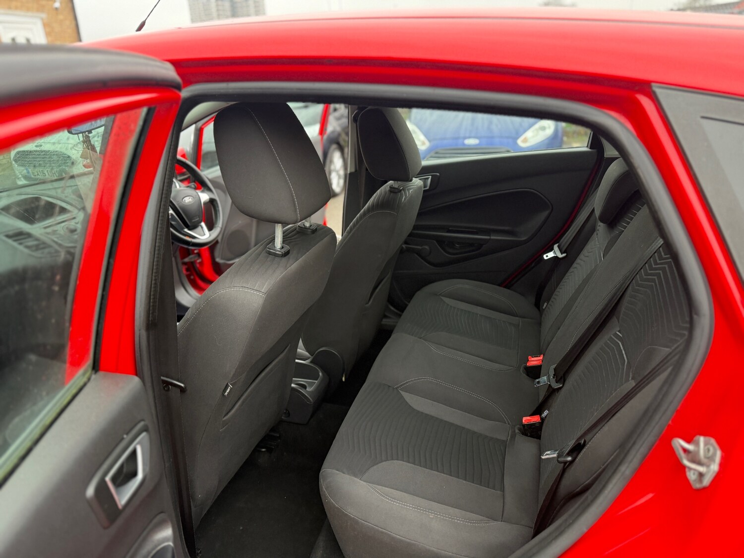 Used Ford Fiesta 2014 for sale - 78176847: Photo 24