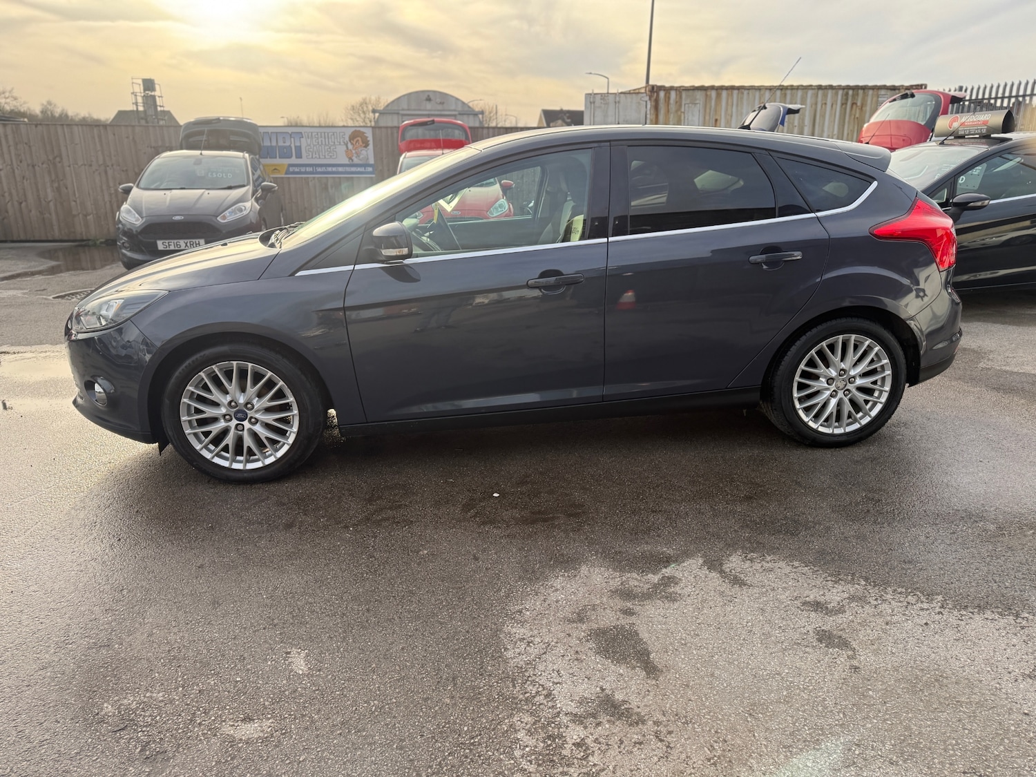 Used Ford Focus 2013 for sale - 78081307: Photo 6