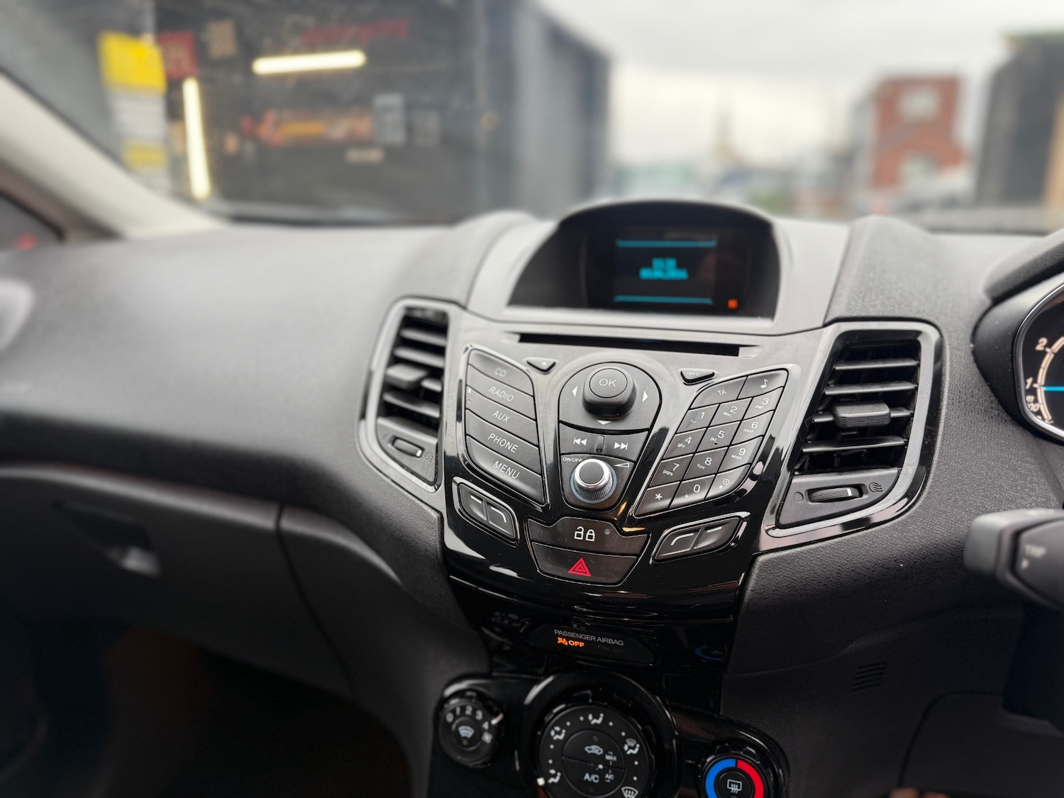 Used Ford Fiesta 2014 for sale - 78177142: Photo 26