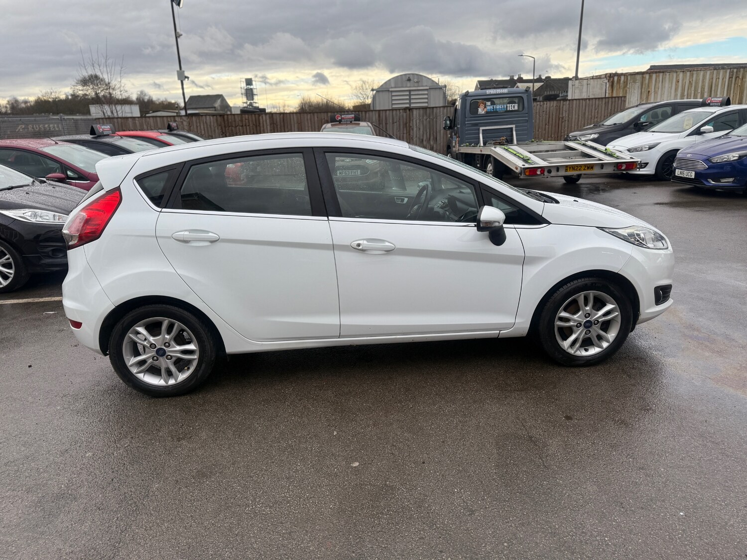 Used Ford Fiesta 2015 for sale - 78078820: Photo 15
