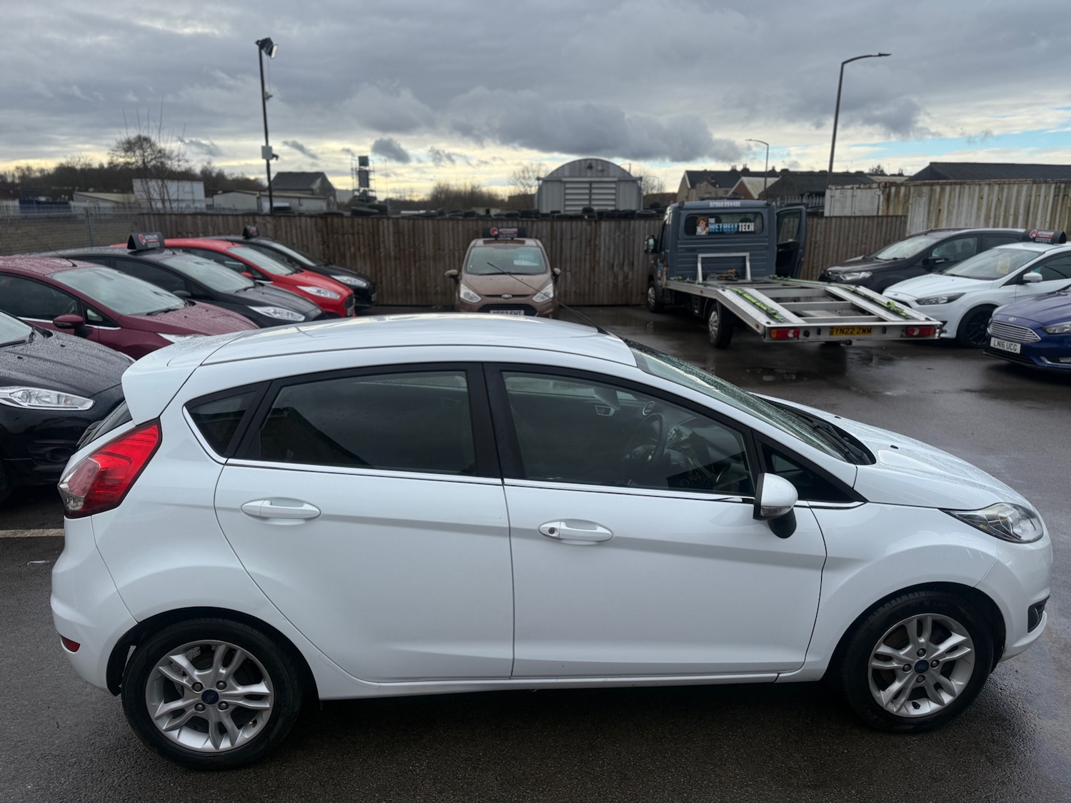 Used Ford Fiesta 2015 for sale - 78078820: Photo 16