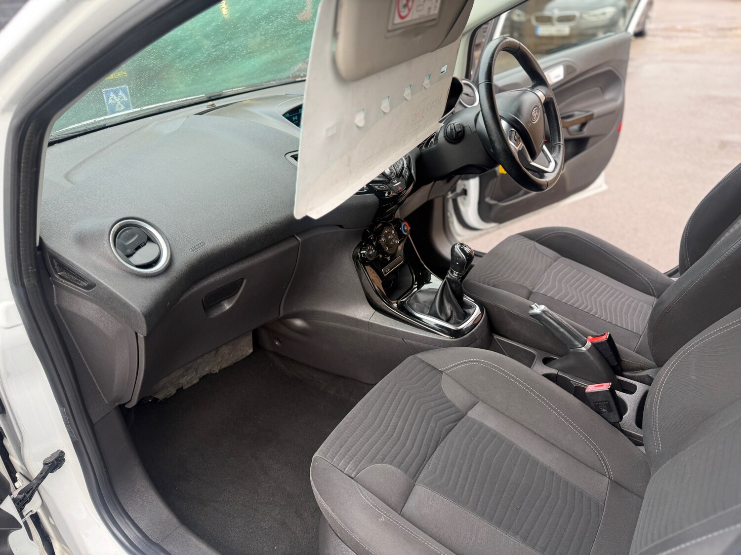 Used Ford Fiesta 2015 for sale - 78078820: Photo 25