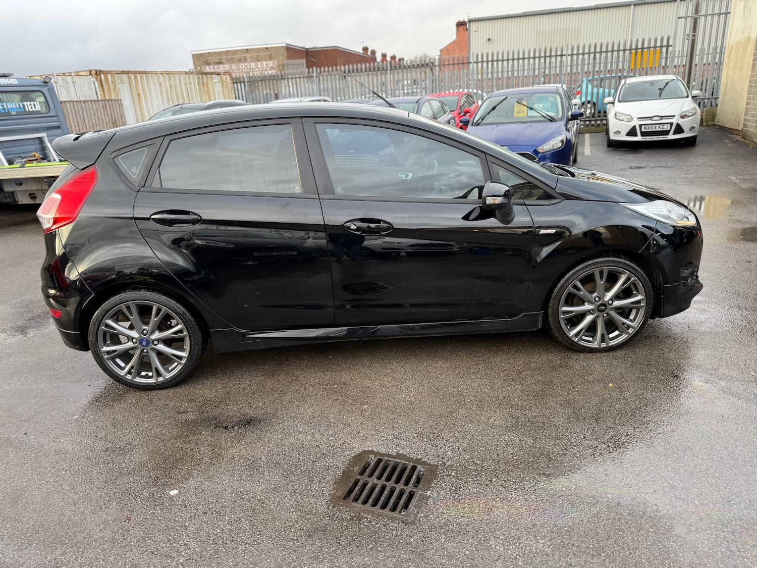 Used Ford Fiesta 2017 for sale - 78078534: Photo 15