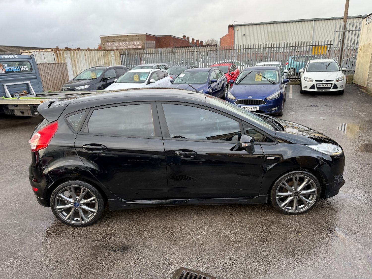 Used Ford Fiesta 2017 for sale - 78078534: Photo 16