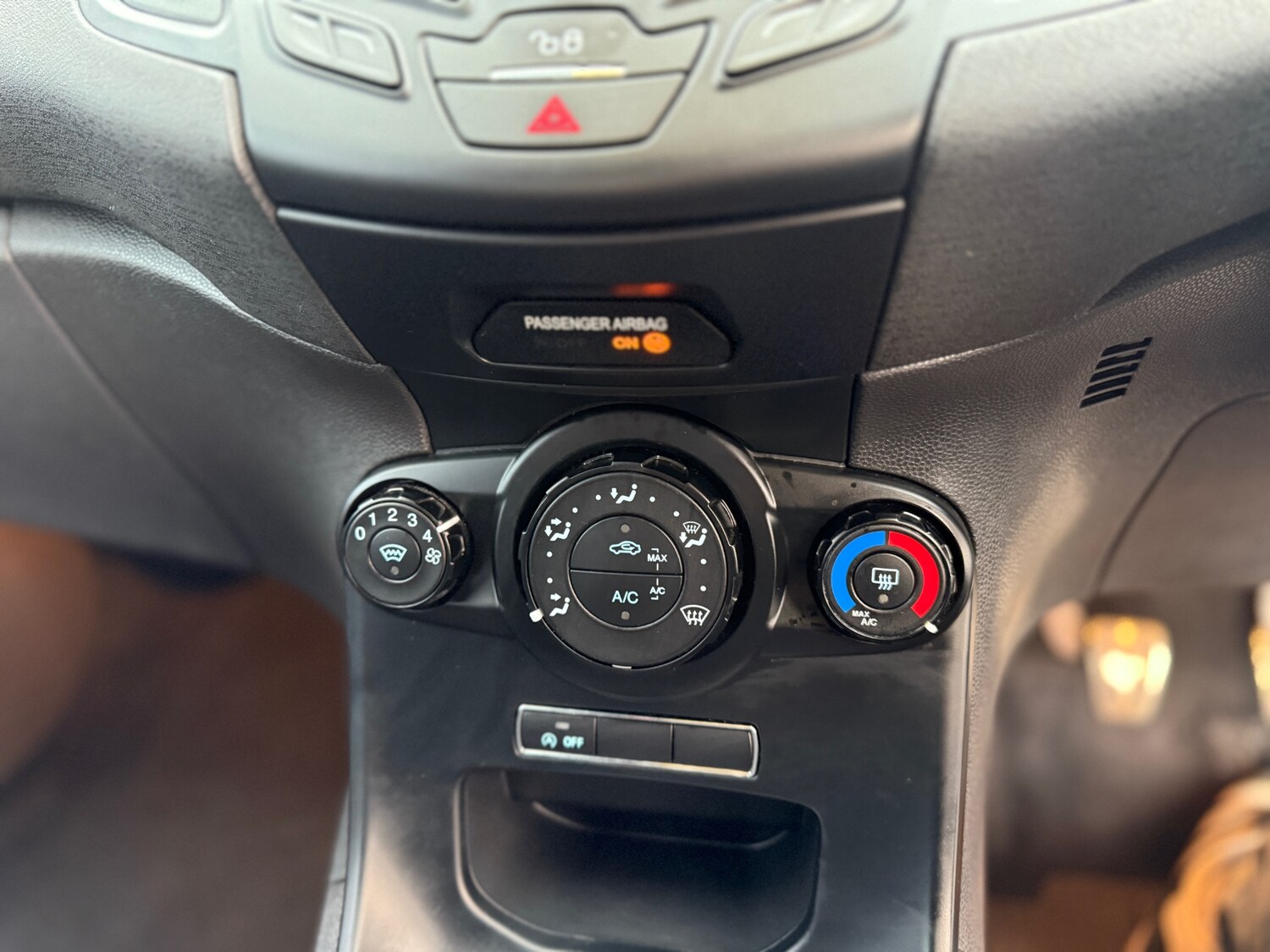 Used Ford Fiesta 2017 for sale - 78078534: Photo 34