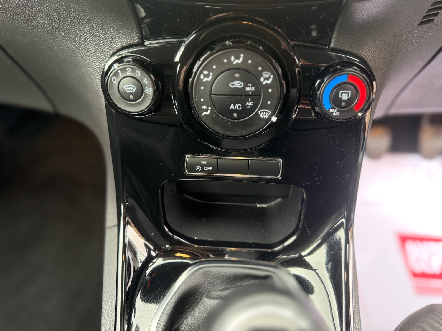 Used Ford Fiesta 2013 for sale - 78078808: Photo 31