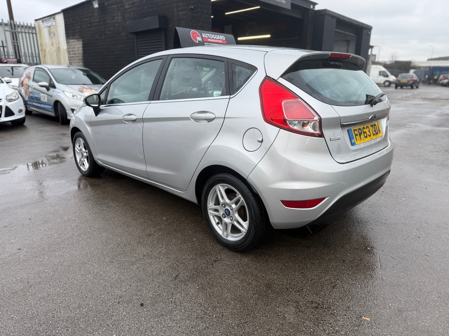 Used Ford Fiesta 2013 for sale - 78078808: Photo 9