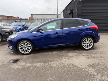 Used Ford Focus 2017 for sale - 78081165: Photo