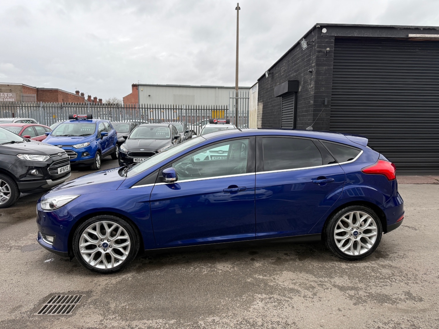 Used Ford Focus 2017 for sale - 78081165: Photo 5