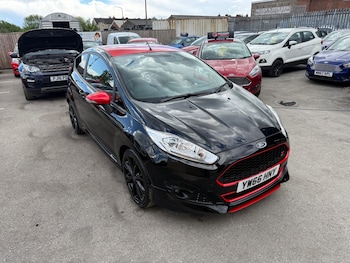 Used Ford Fiesta 2016 for sale - 78592480: Photo