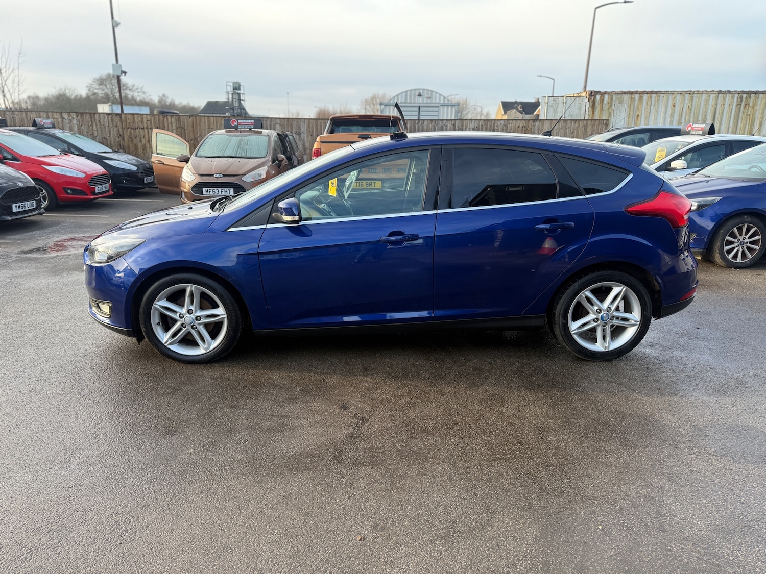 Used Ford Focus 2015 for sale - 78081453: Photo 3