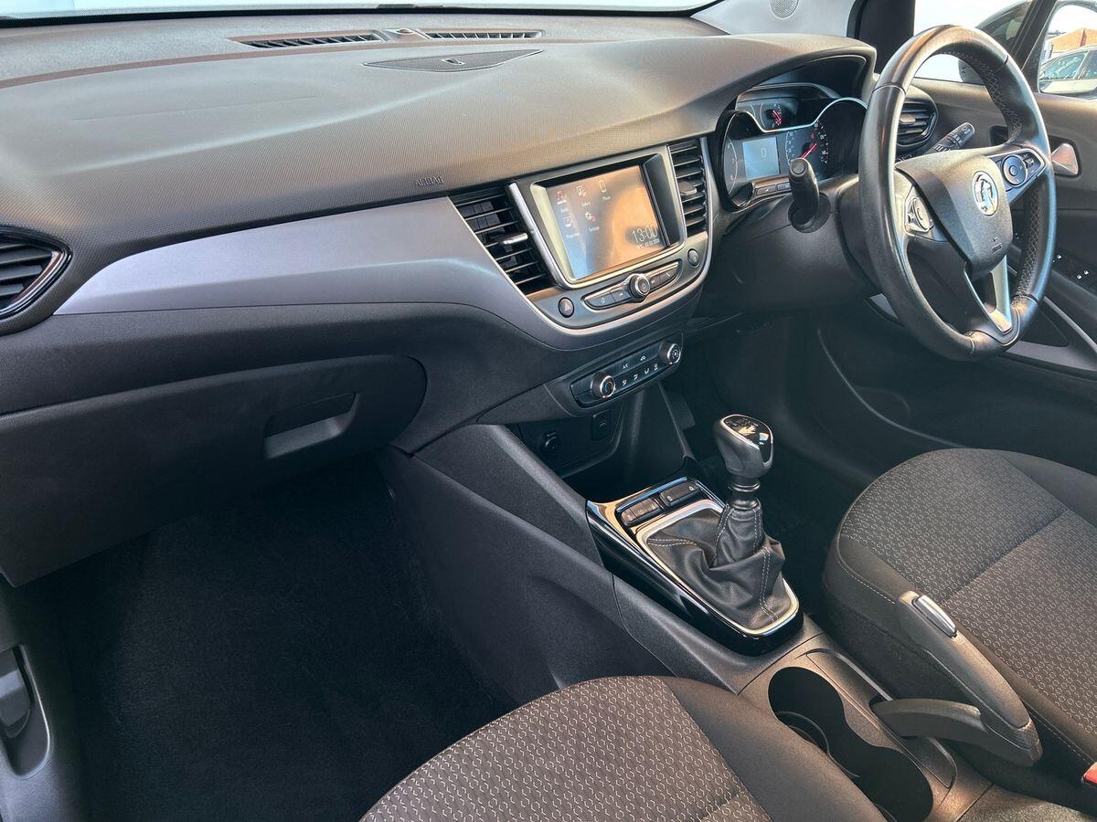 Used Vauxhall Crossland 2021 for sale - 77742175: Photo 2