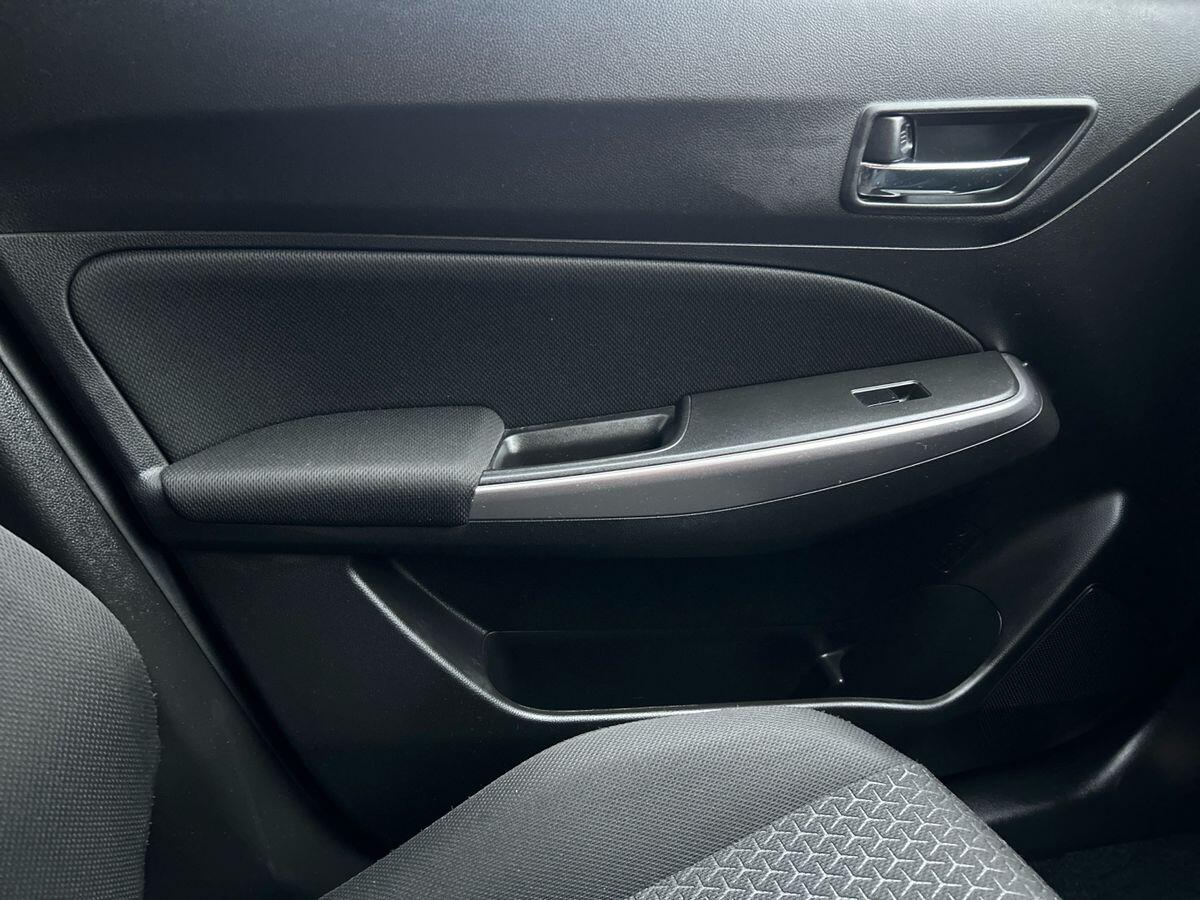 Used Suzuki Swift 2022 for sale - 77394210: Photo 32