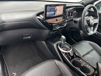 2024 - 1.6 Tekna SUV 5dr Petrol Hybrid Auto Euro 6 (143 ps)