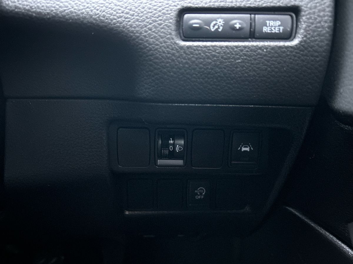 Used Nissan Qashqai 2017 for sale - 77546387: Photo 43