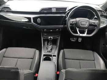 Used Audi Q3 2022 for sale - 77156988: Photo