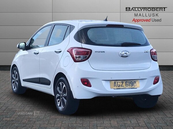 Used Hyundai i10 2016 for sale - 76215865: Photo 2