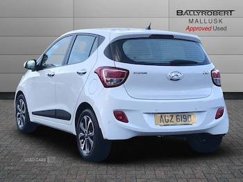 Used Hyundai i10 2016 for sale - 76215865: Photo 2
