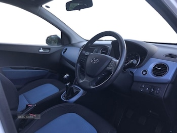Used Hyundai i10 2016 for sale - 76215865: Photo 3