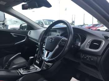 Used Volvo V40 2018 for sale - 75211057: Photo