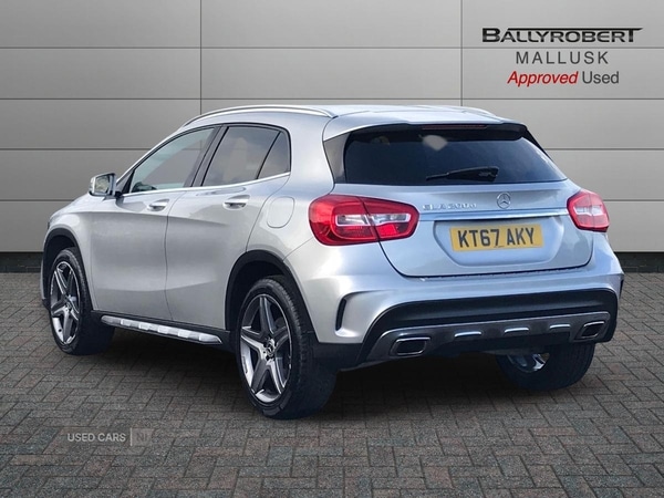 Used Mercedes-Benz GLA 2018 for sale - 76754047: Photo 2