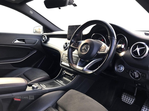 Used Mercedes-Benz GLA 2018 for sale - 76754047: Photo 3