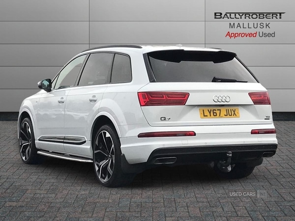 Used Audi Q7 2018 for sale - 77021724: Photo 2