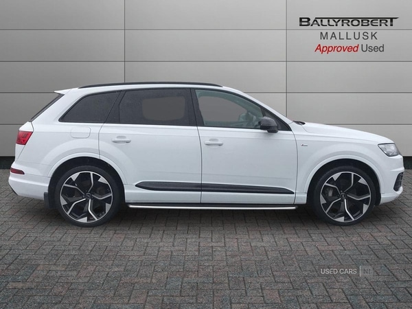 Used Audi Q7 2018 for sale - 77021724: Photo 9