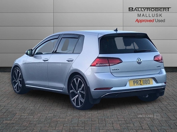 Used Volkswagen Golf 2019 for sale - 76914049: Photo 2