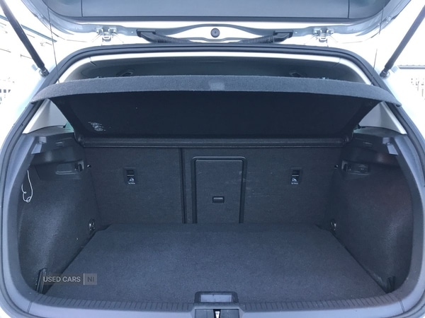 Used Volkswagen Golf 2019 for sale - 76914049: Photo 8