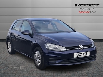Volkswagen - Golf