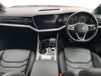 Used Volkswagen Touareg 2023 for sale - 77697094: Photo