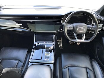 Used Audi Q7 2021 for sale - 77132312: Photo